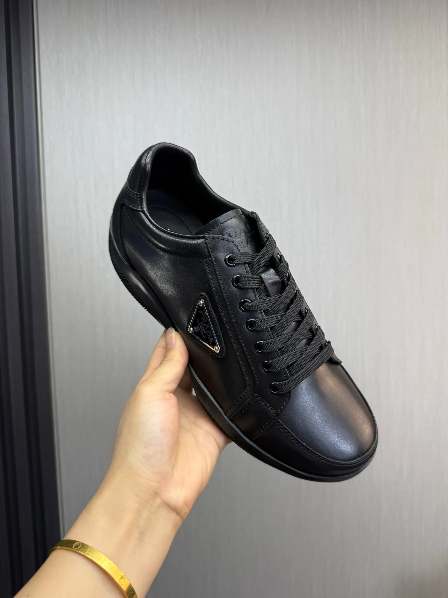 Men's shoes 💰760💰 [PRADA] New models synchronized with the official website, high-quality shipments ✔️Best sellers🔥 Original cowhide + cowhide lining, 1🆚1 replica, original original sole, 38-45 (men's 38.45 custom-made, non-refundable)